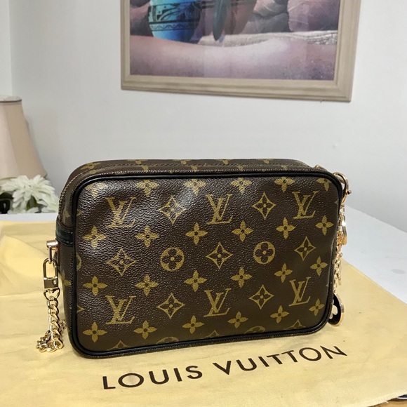 ❌❌Louis Vuitton Monogram Clutch/Crossbody Bag 💼 - Picture 3 of 15